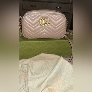 GG MARMONT SMALL SHOULDER BAG